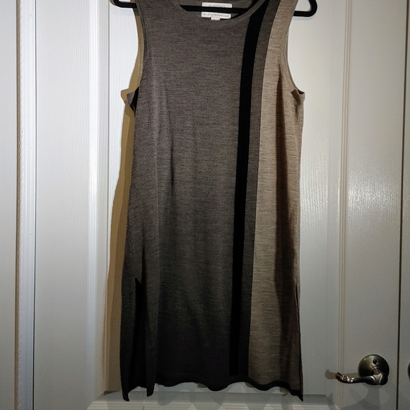 Ellen Tracy Tops - Ellen Tracy Merino Wool Tunic